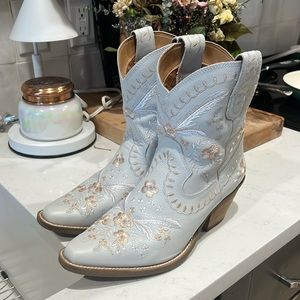 Dingo Women’s Primrose Western Booties